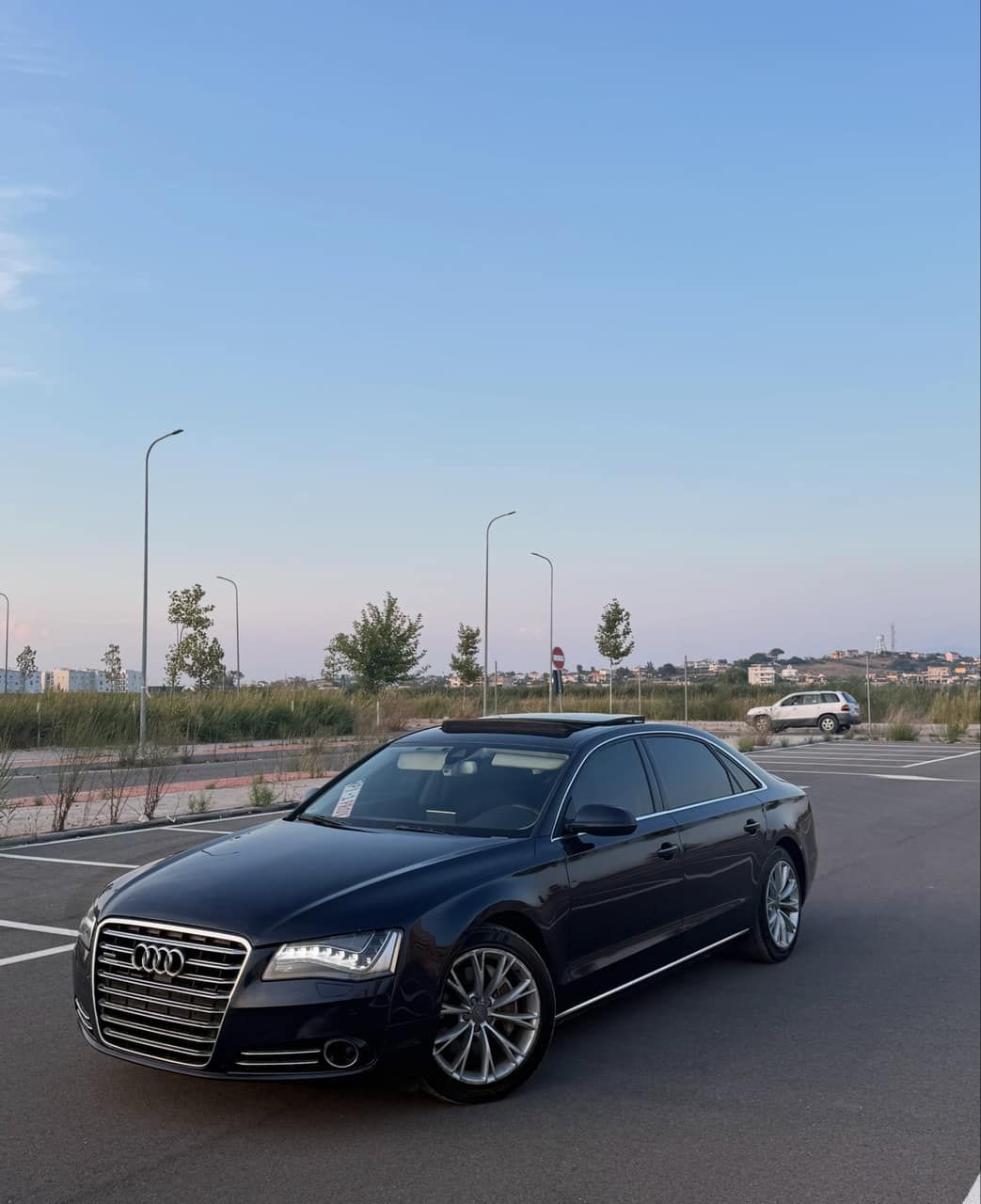 Audi A8L 3.0 LUNGO — Durrës