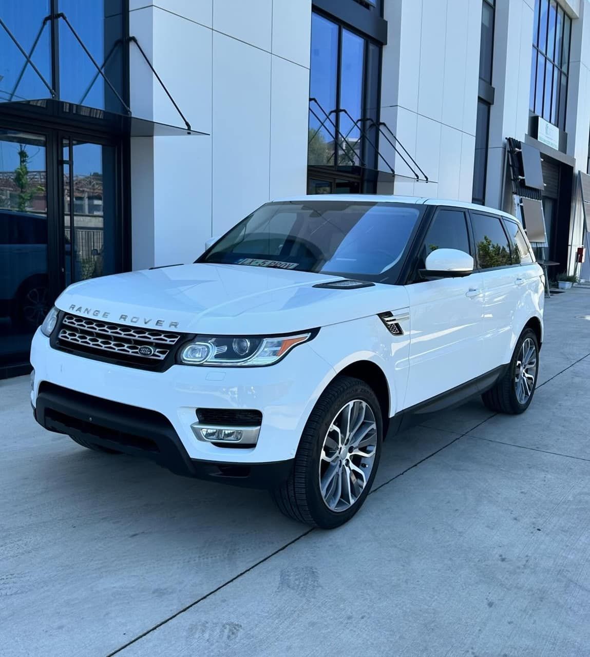 Range Rover Sport 2016 — Tiranë