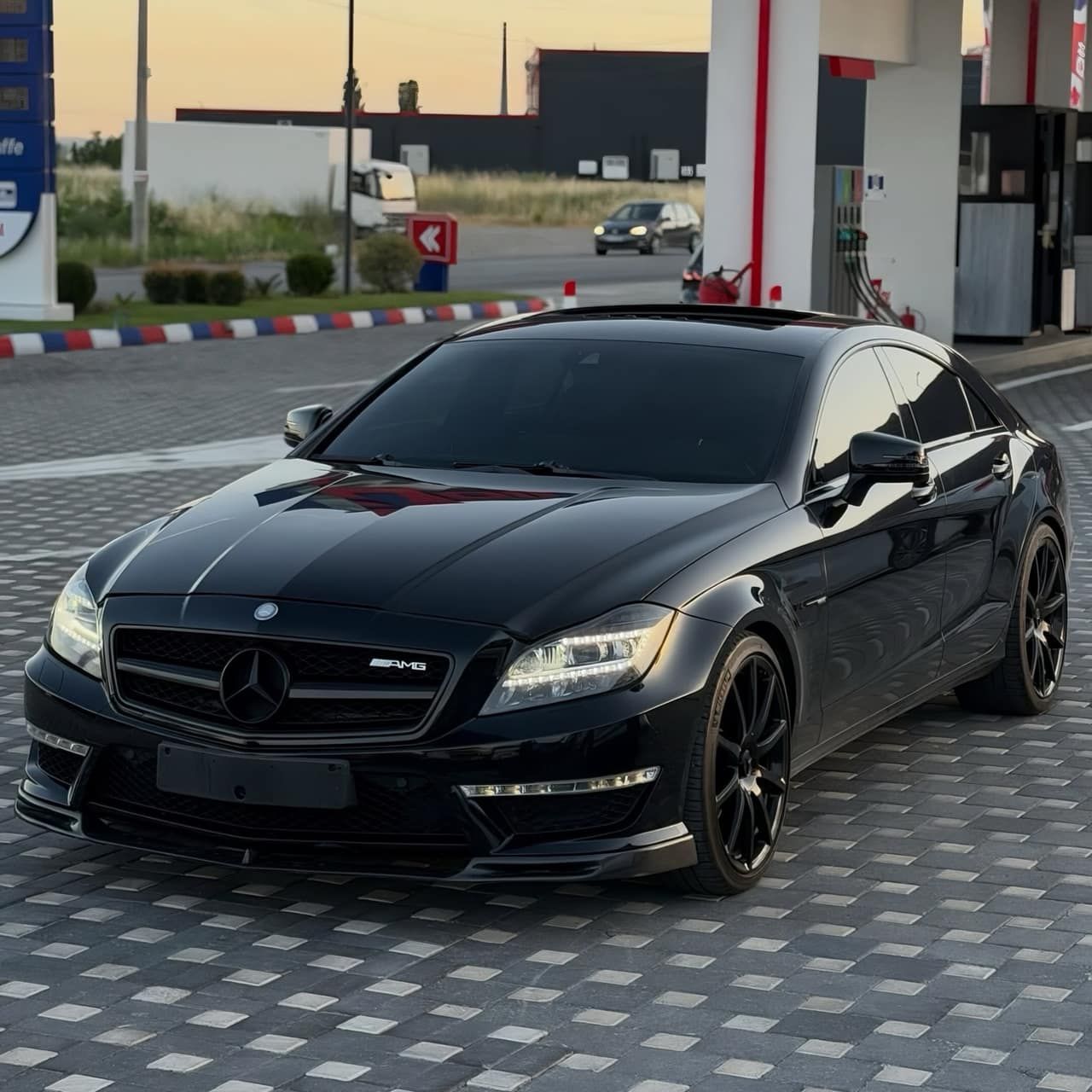 Mercedes-Benz CLS Fabrike — Tiranë