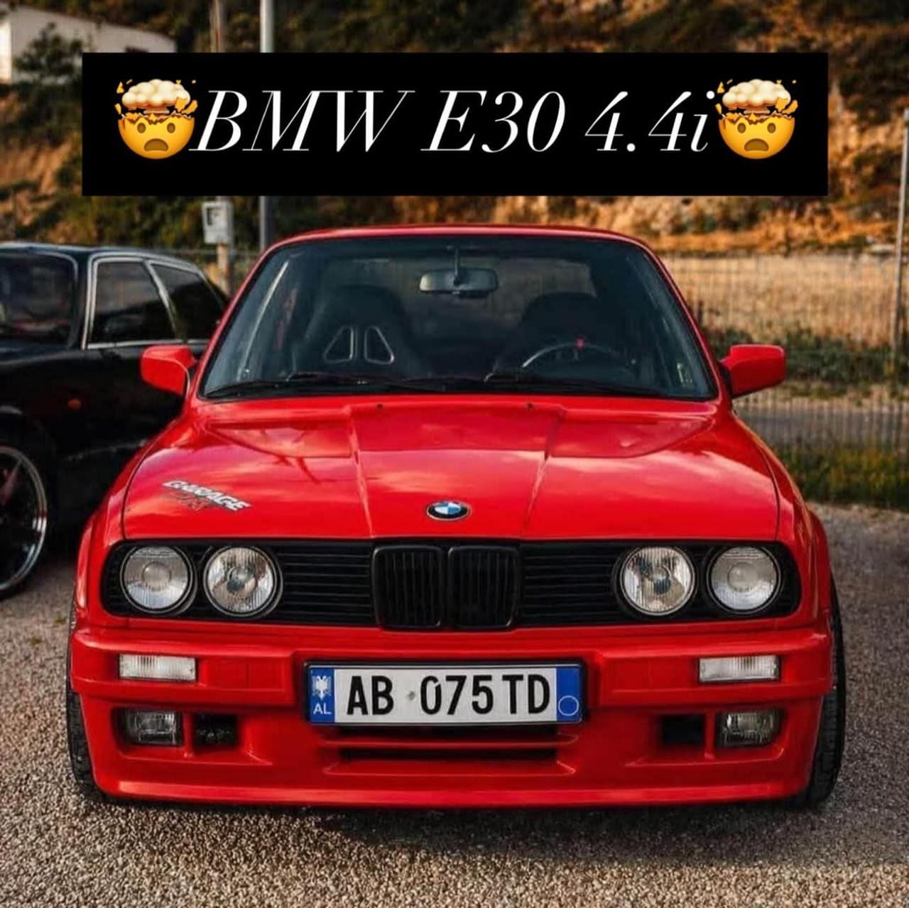 BMW E30 4.4i — Tiranë