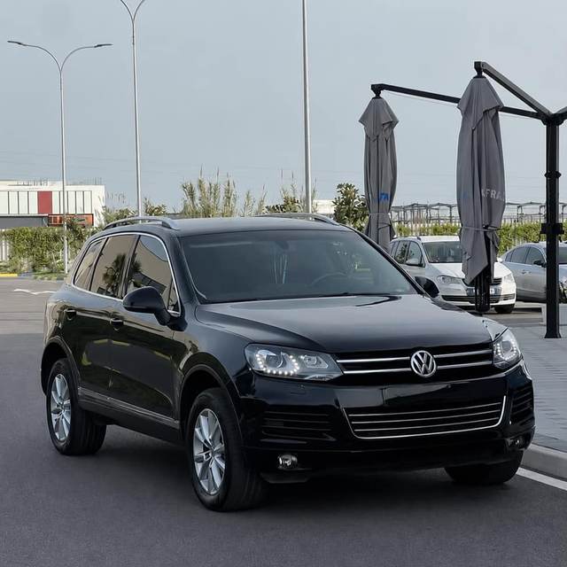 Volkswagen Touareg 3.0 Nafte — Durrës