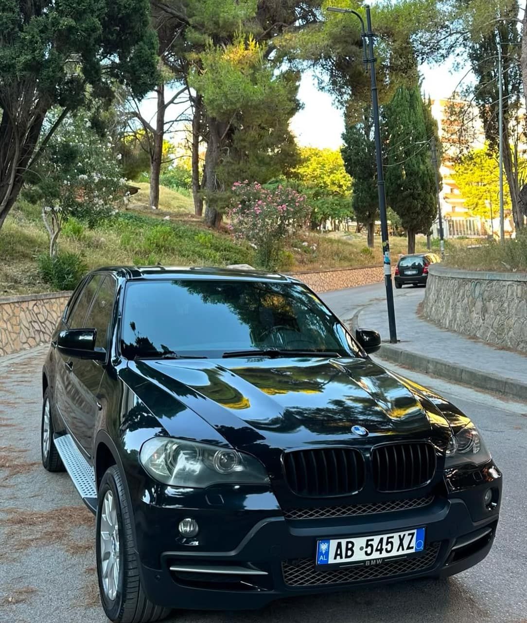 BMW X5 3.0 Nafte Automatike — Durrës