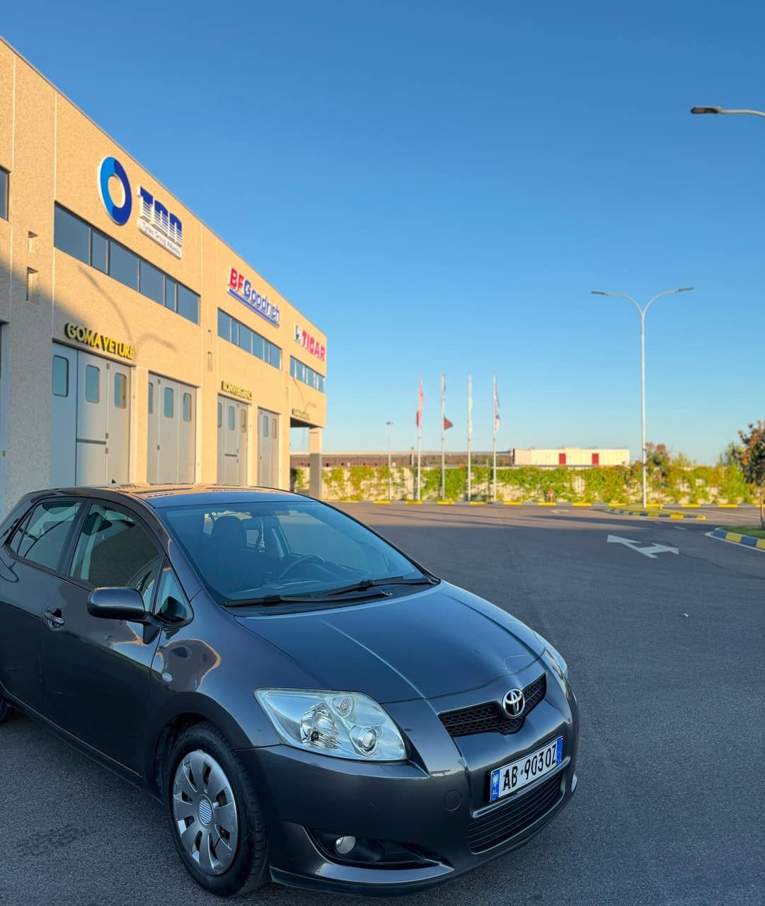 Toyota Auris 1.4 Nafte, Viti 2008, Automatik — Durrës