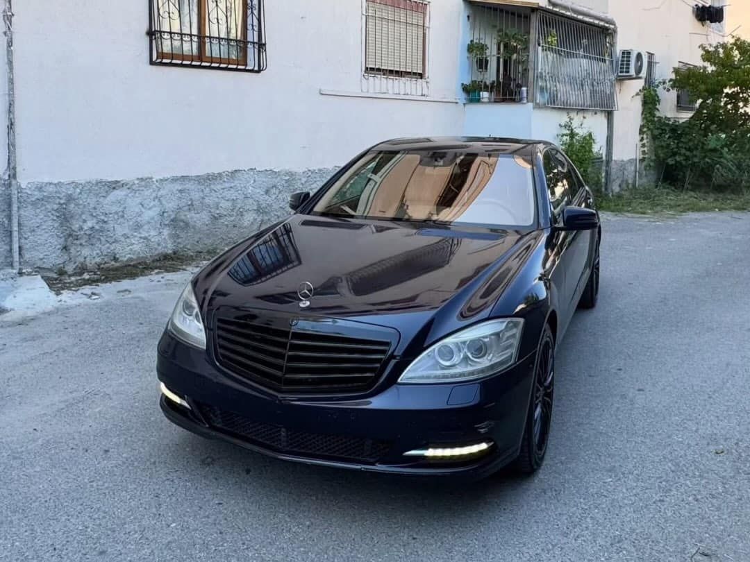 Other Other — Tiranë