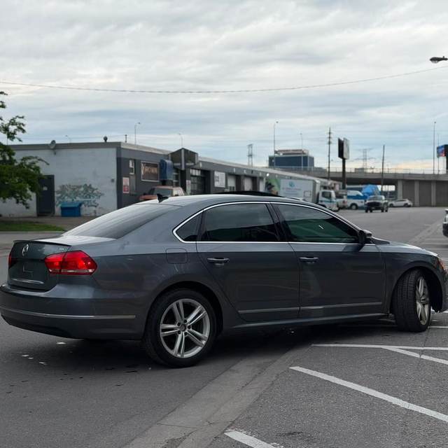 Volkswagen Passat SE — Tiranë