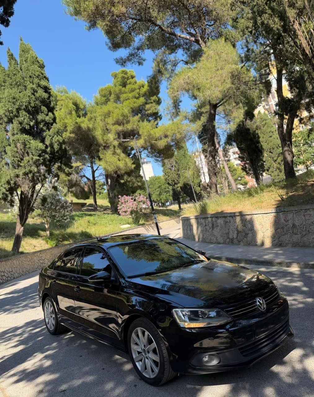 Other Other — Tiranë