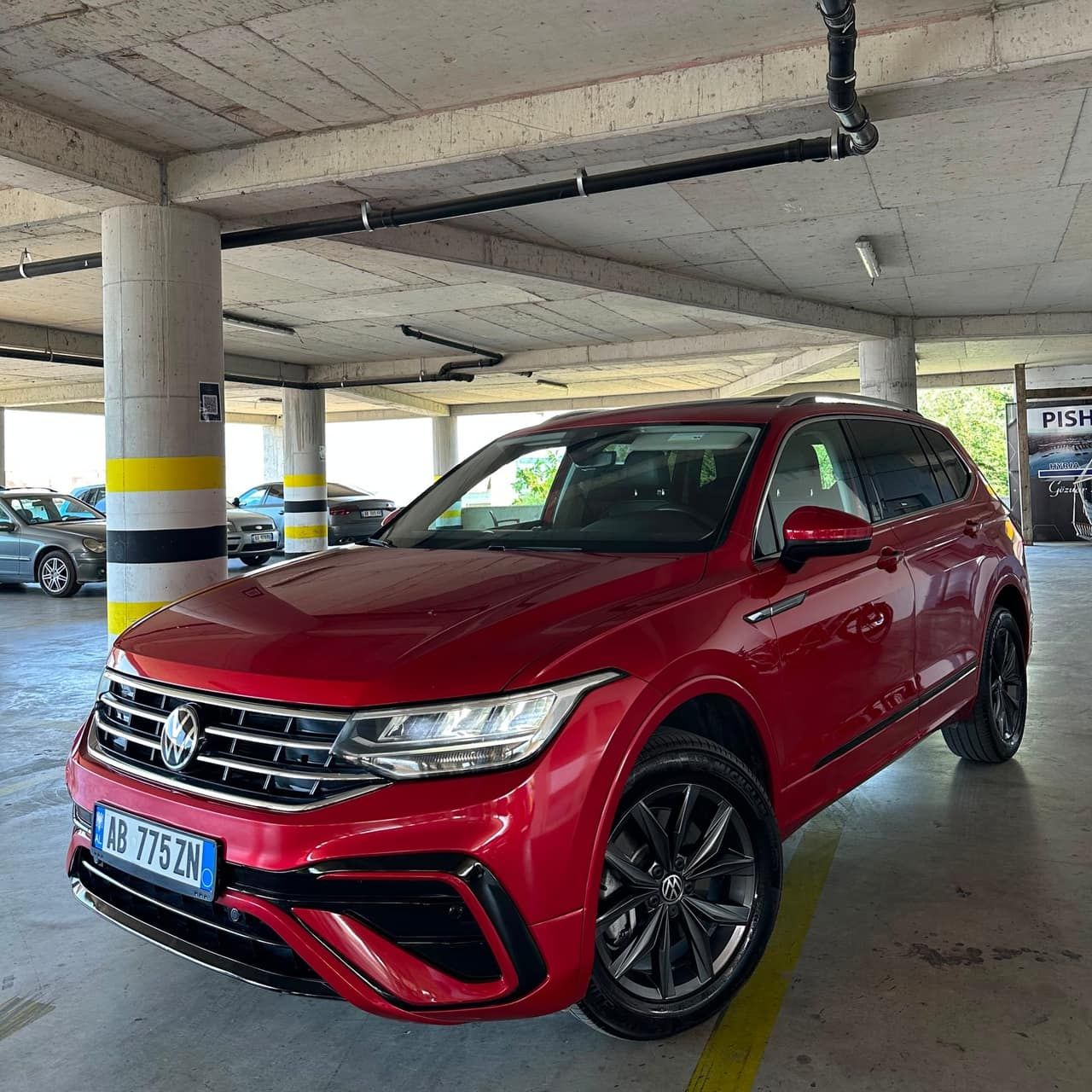 Volkswagen Tiguan 2023 — Tiranë