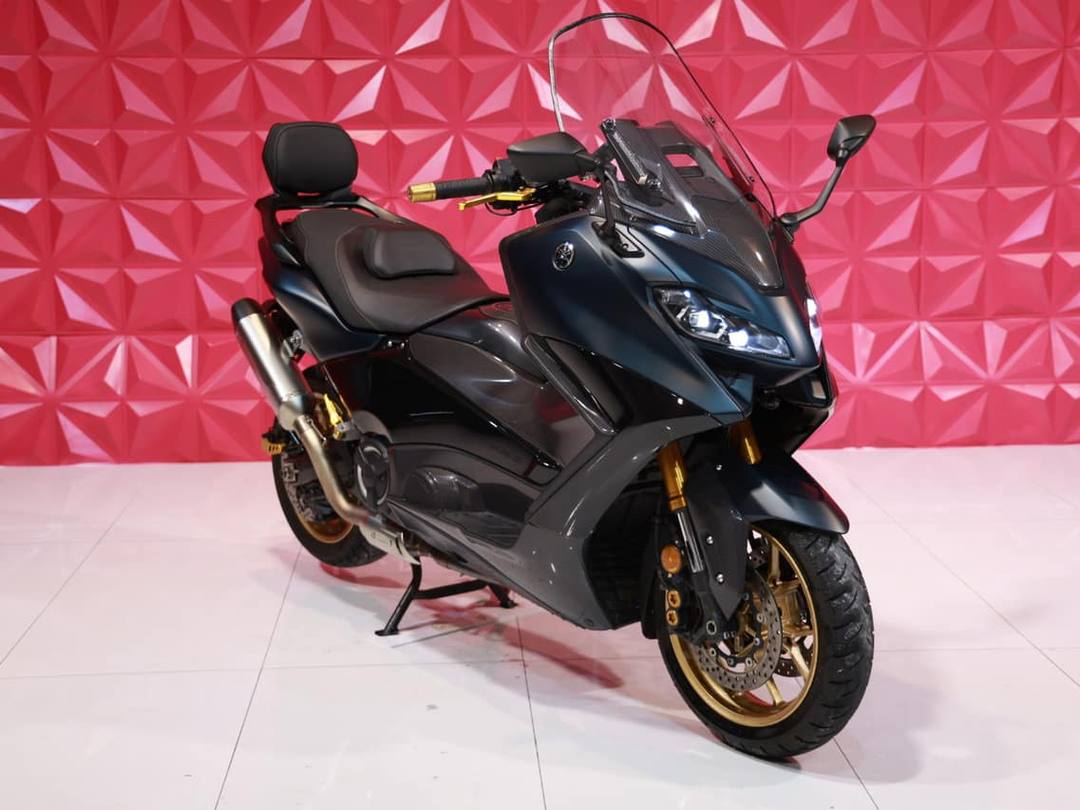 Yamaha TMAX TechMax