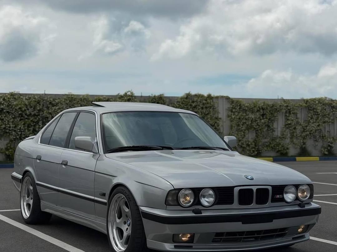 BMW M5 E34 1991
