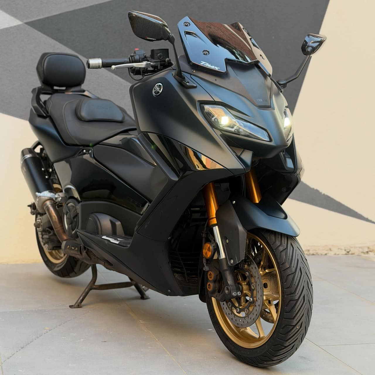 Yamaha TMAX 560cc TechMax — Tiranë