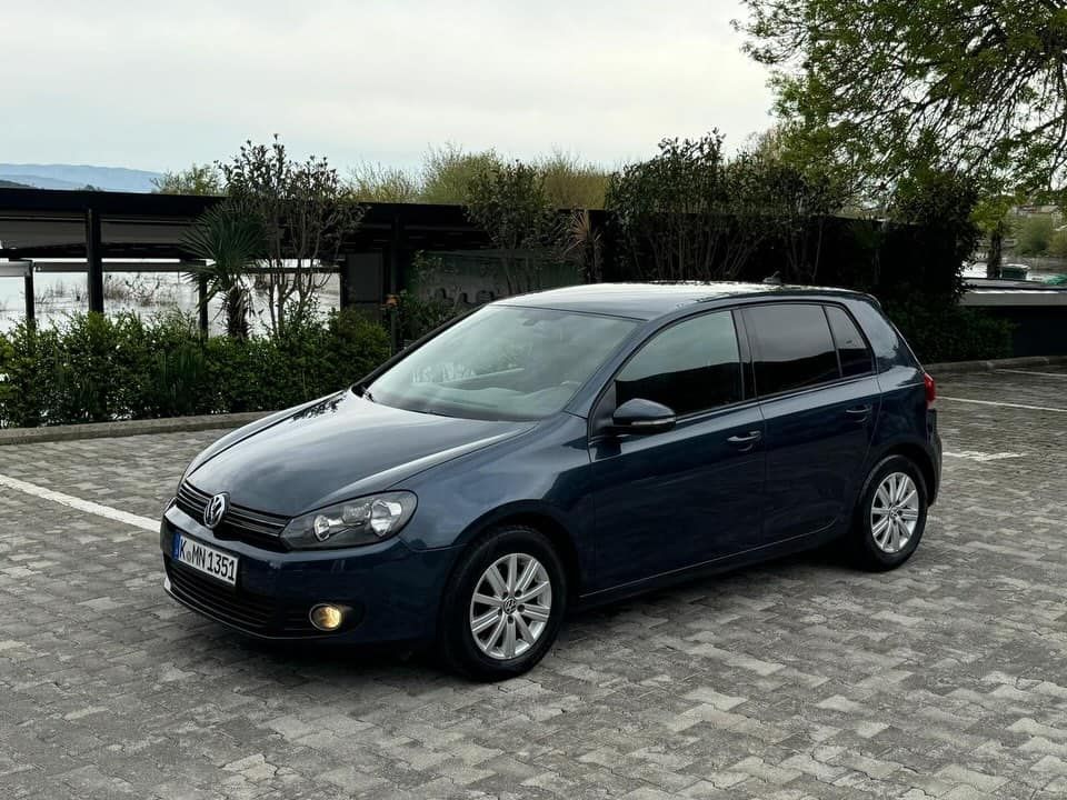 Volkswagen Golf 1.6 Naft, Automat DSG — Tiranë