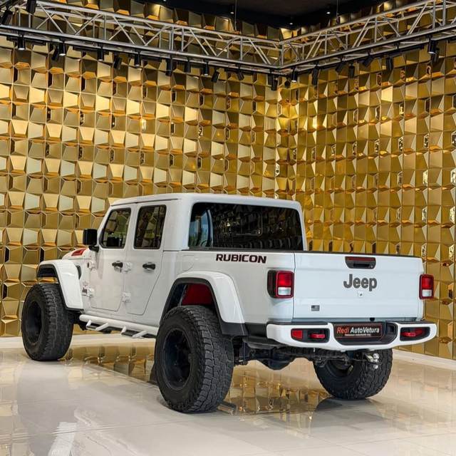 Jeep Gladiator Rubicon — Tiranë