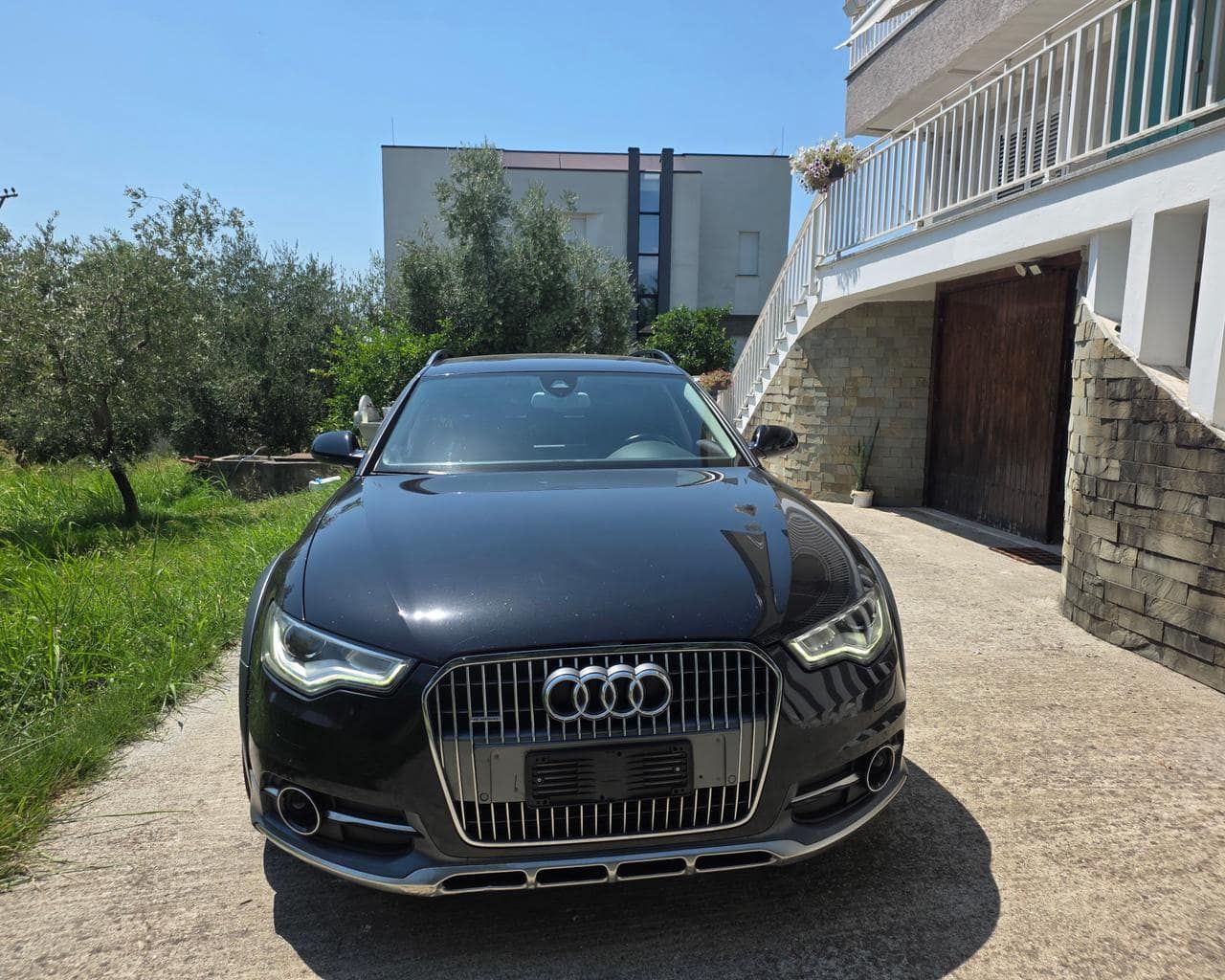 Audi A6 Allroad BITDI 3.0 — Tiranë
