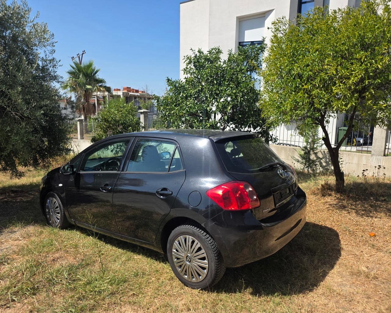 Toyota Auris 1.4 nafte Manual 2008 në gjendje perfekte — Tiranë