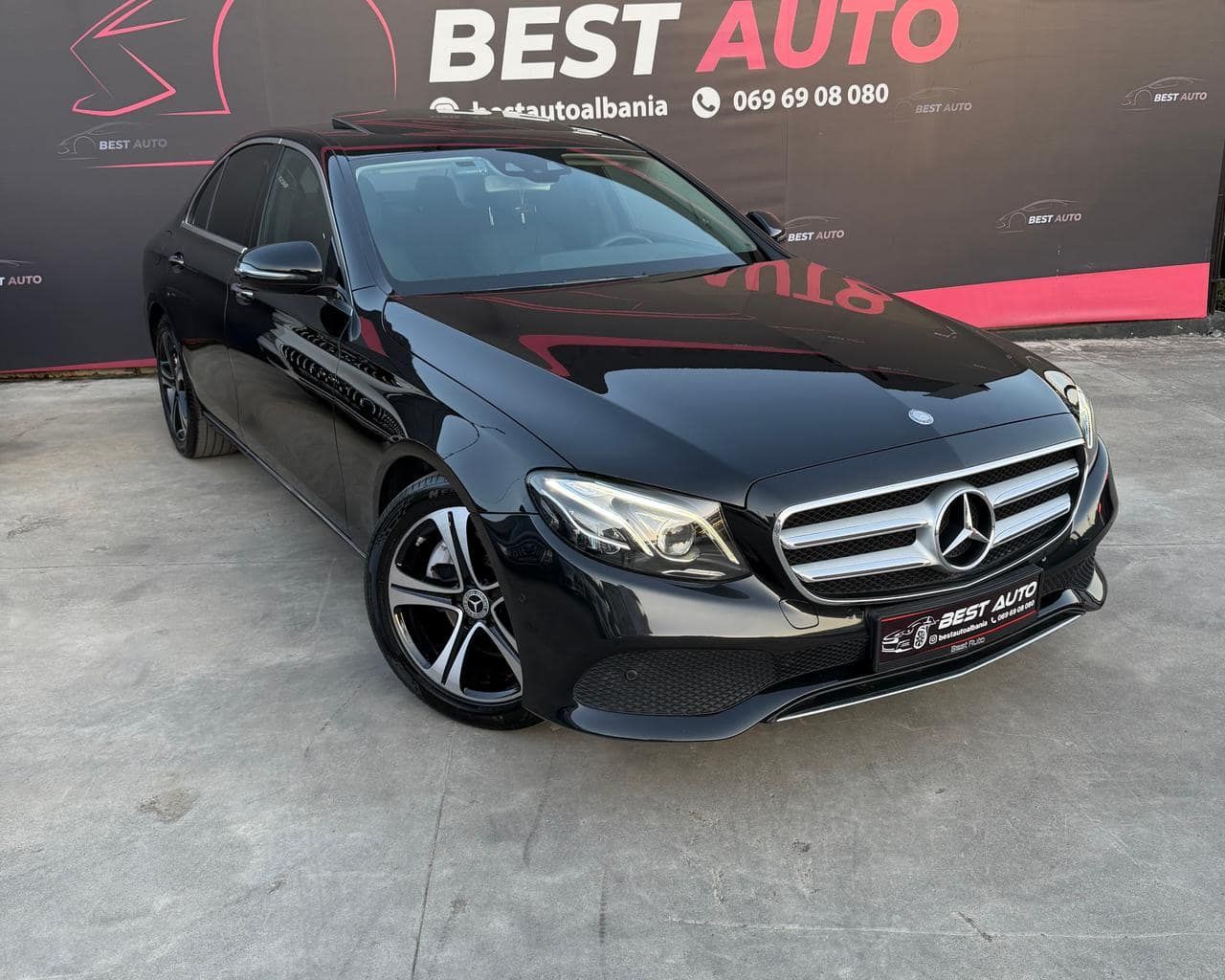 Mercedes-Benz E-Class Avangard — Tiranë