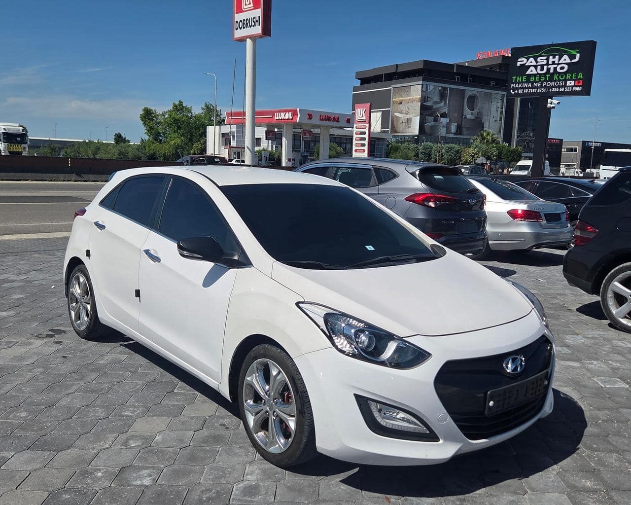 Hyundai i30 1.6 nafte 2013 në Durrës — Durrës