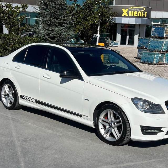 Mercedes-Benz C-Class L AMG Line — Durrës