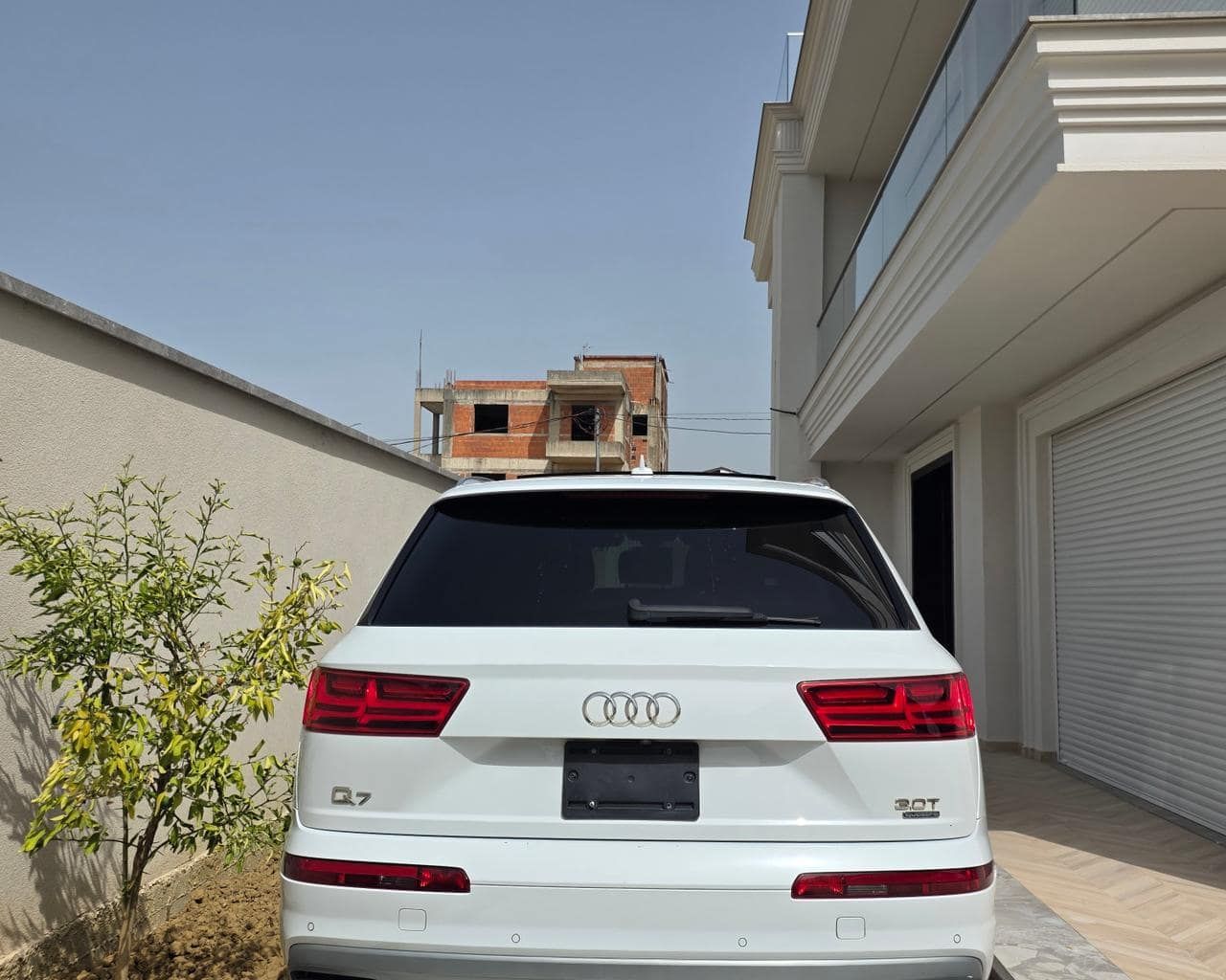 Audi Q7 Fundi 2017 - 0692109064 - Cdo sherbim i bere — Tiranë