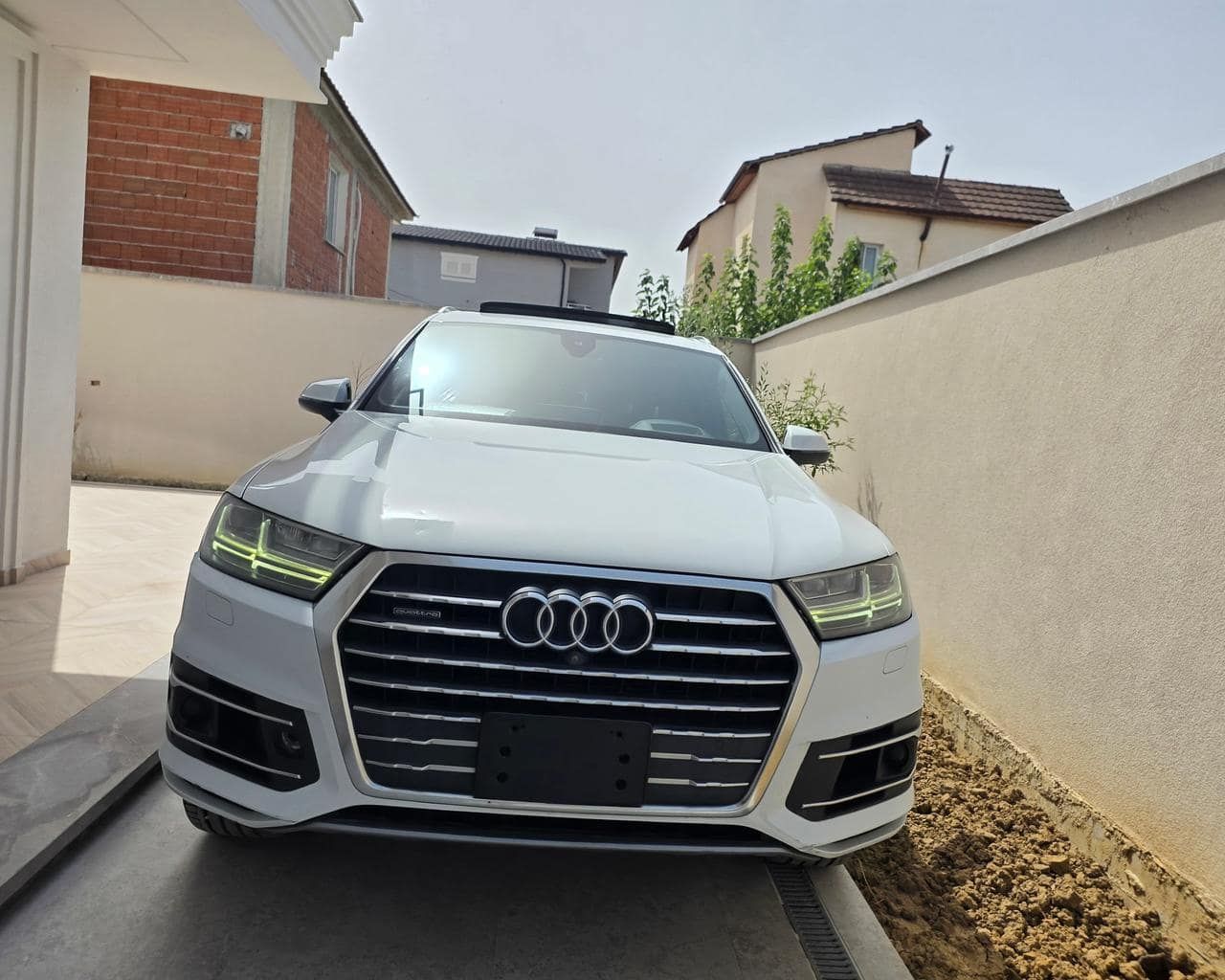 Audi Q7 Fundi 2017 - 16500 EUR — Tiranë
