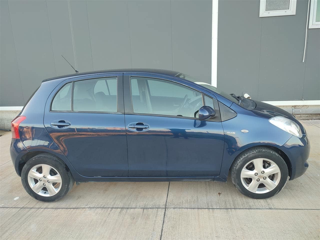 Toyota Yaris 1.4 Naft D4D — Lushnjë