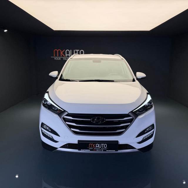 Hyundai Tucson 2.0D PREMIUM+ — Tiranë