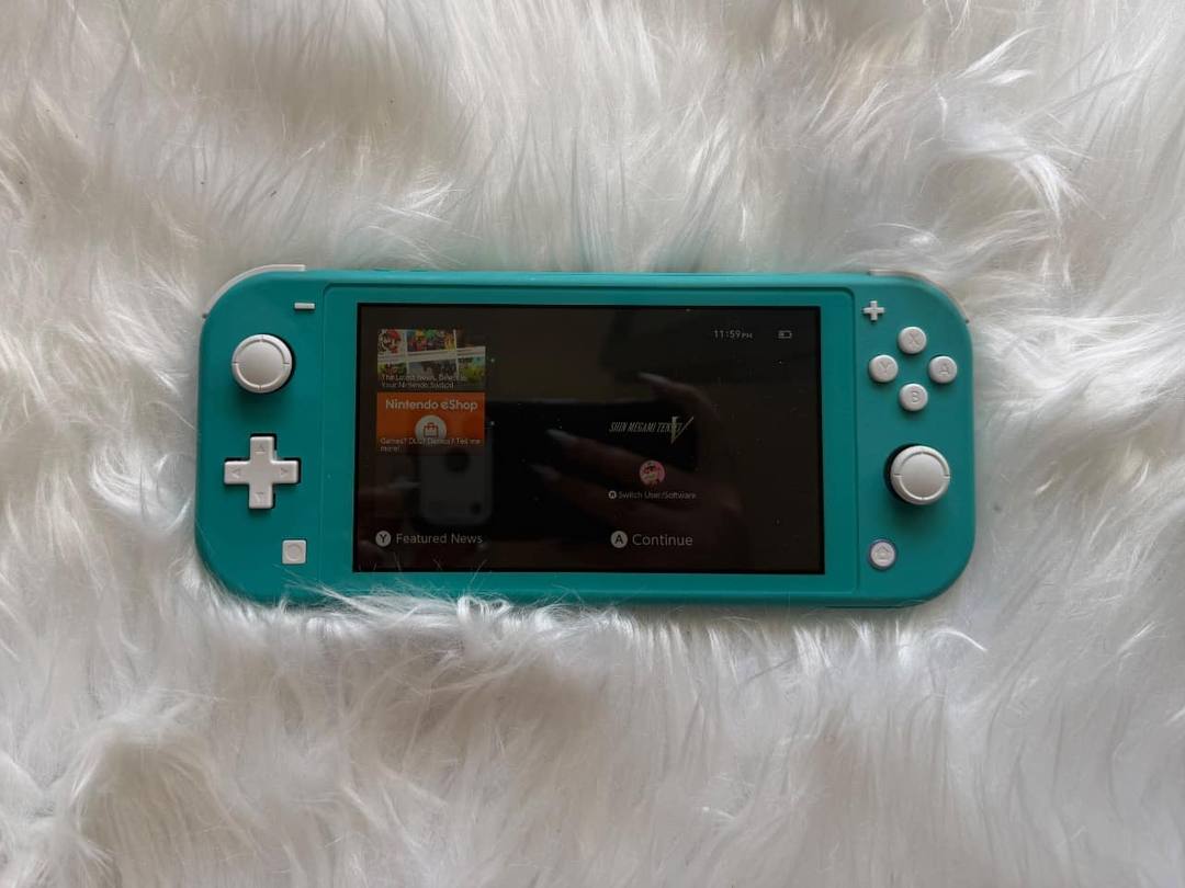 Nintendo Switch për Shitje