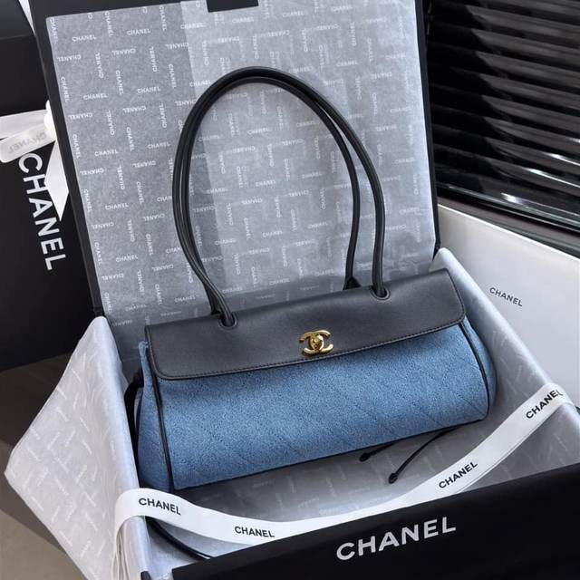Çanta Chanel e Re — Tiranë