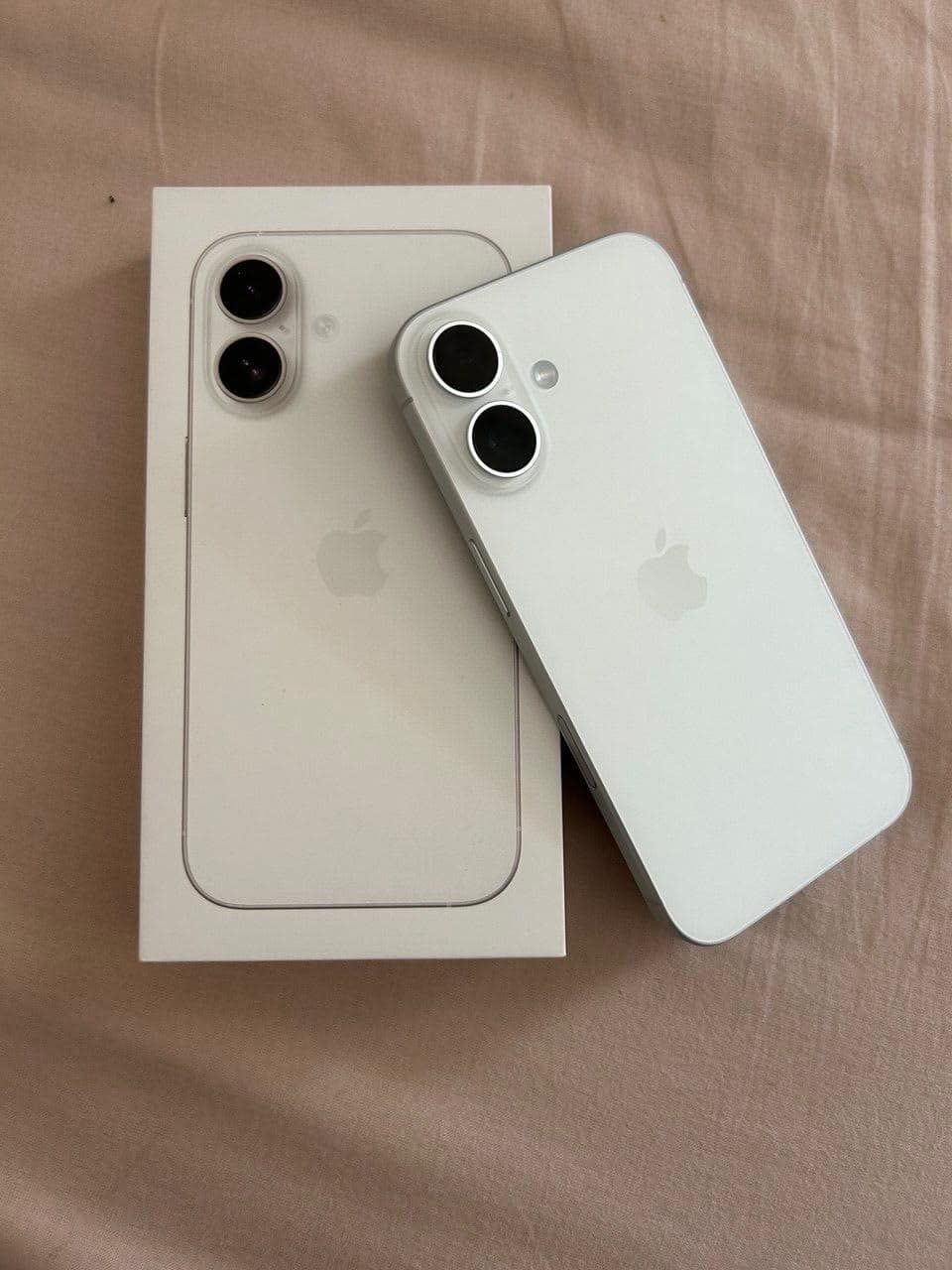 Shitet Iphone 17 i ri — Tiranë