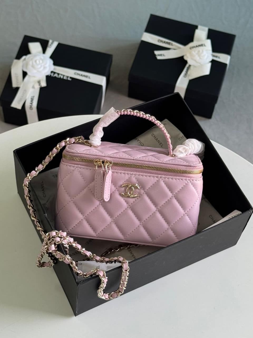 Çantë Chanel e vogël roz — Tiranë