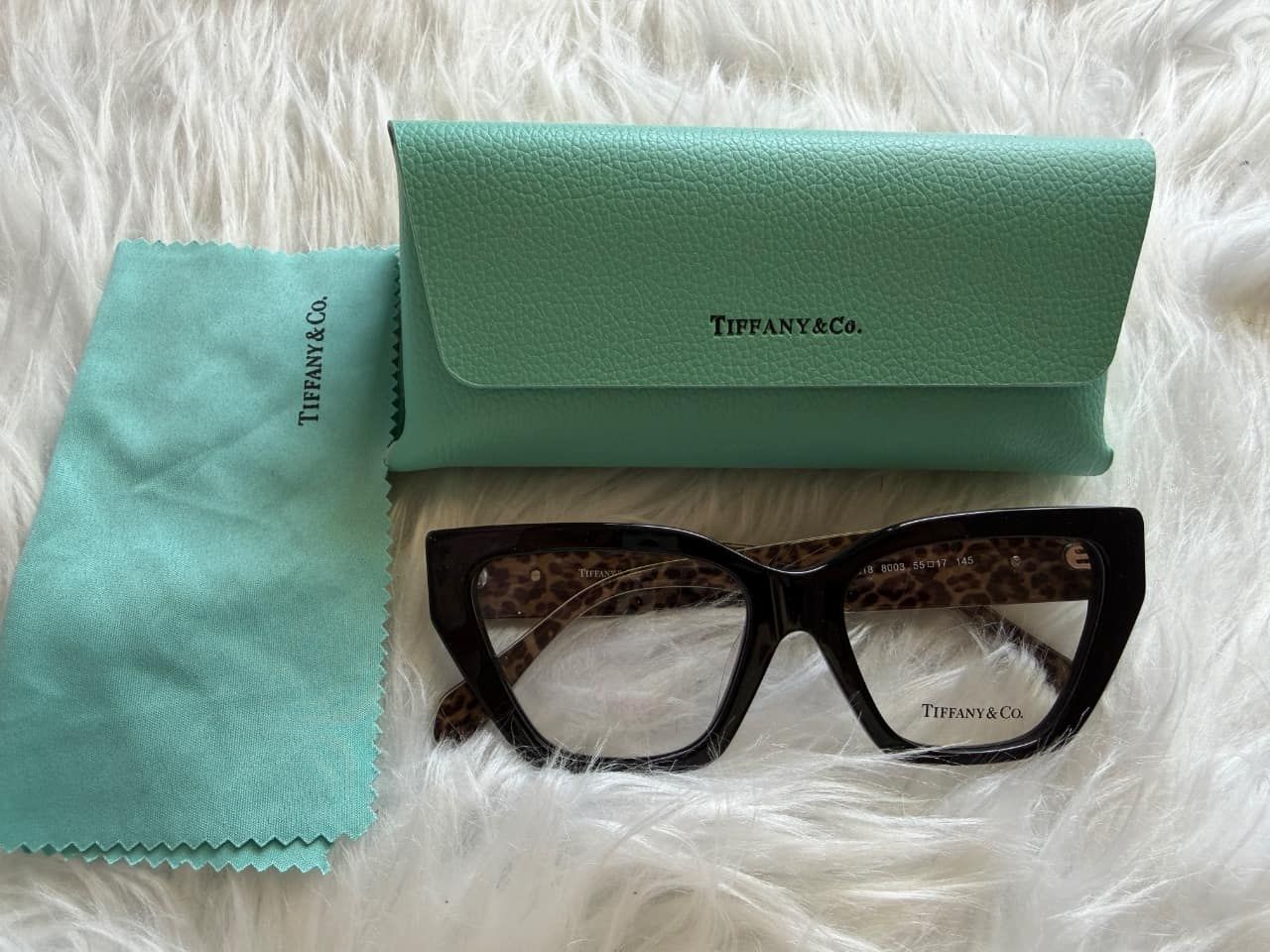 Syze Tiffany — Tiranë