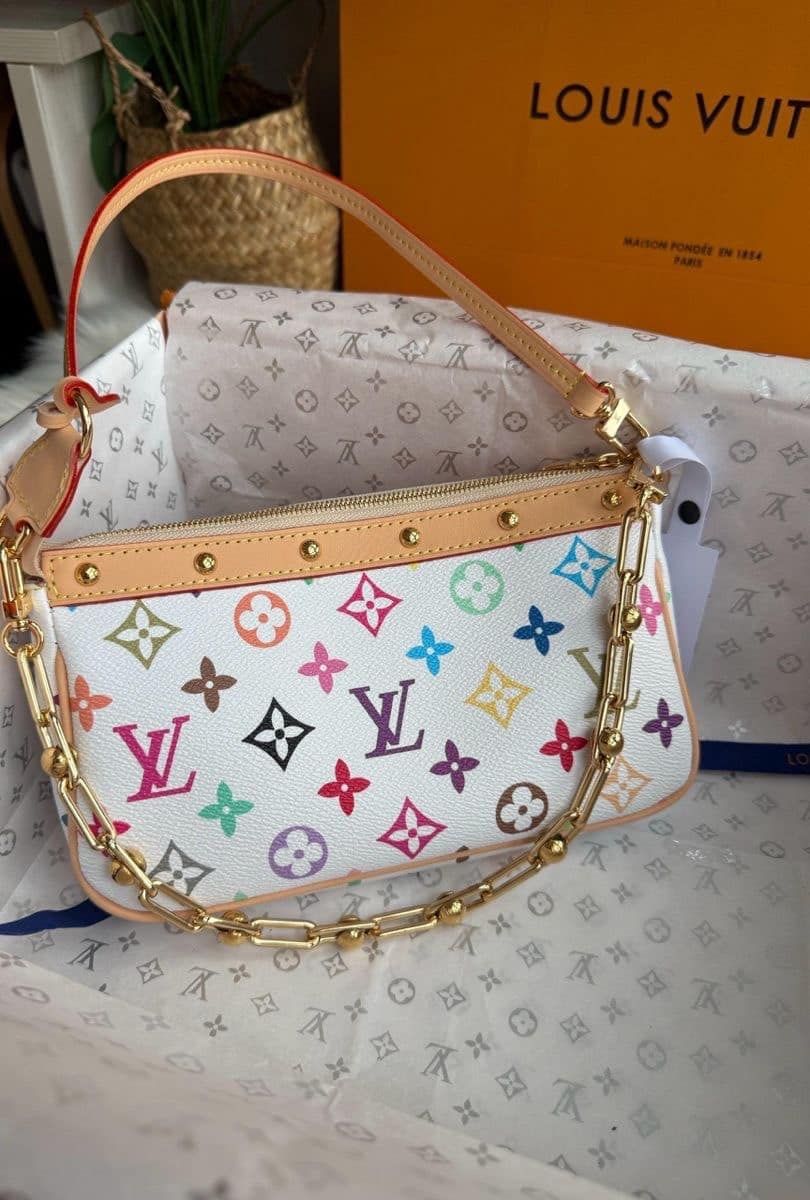 Çanta Louis Vuitton me shumë ngjyra — Tiranë