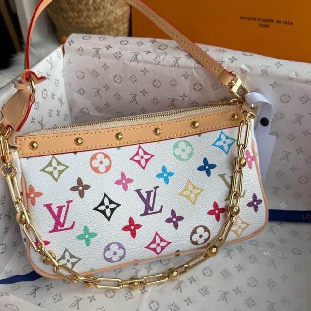 Çanta Louis Vuitton me shumë ngjyra — Tiranë