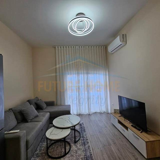 Apartament 1+1 për Qera në Kompleksi Mangalem, Tiranë — Tiranë