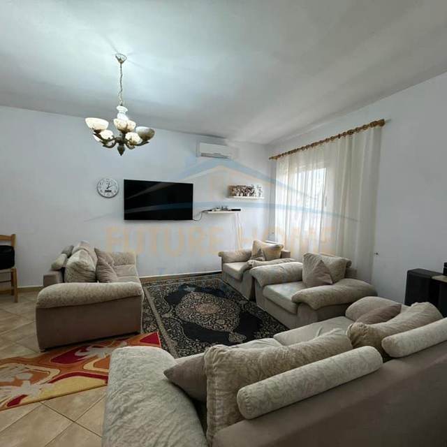 Shitet Apartament 2+1+2, Porcelan, në Tiranë — Tiranë