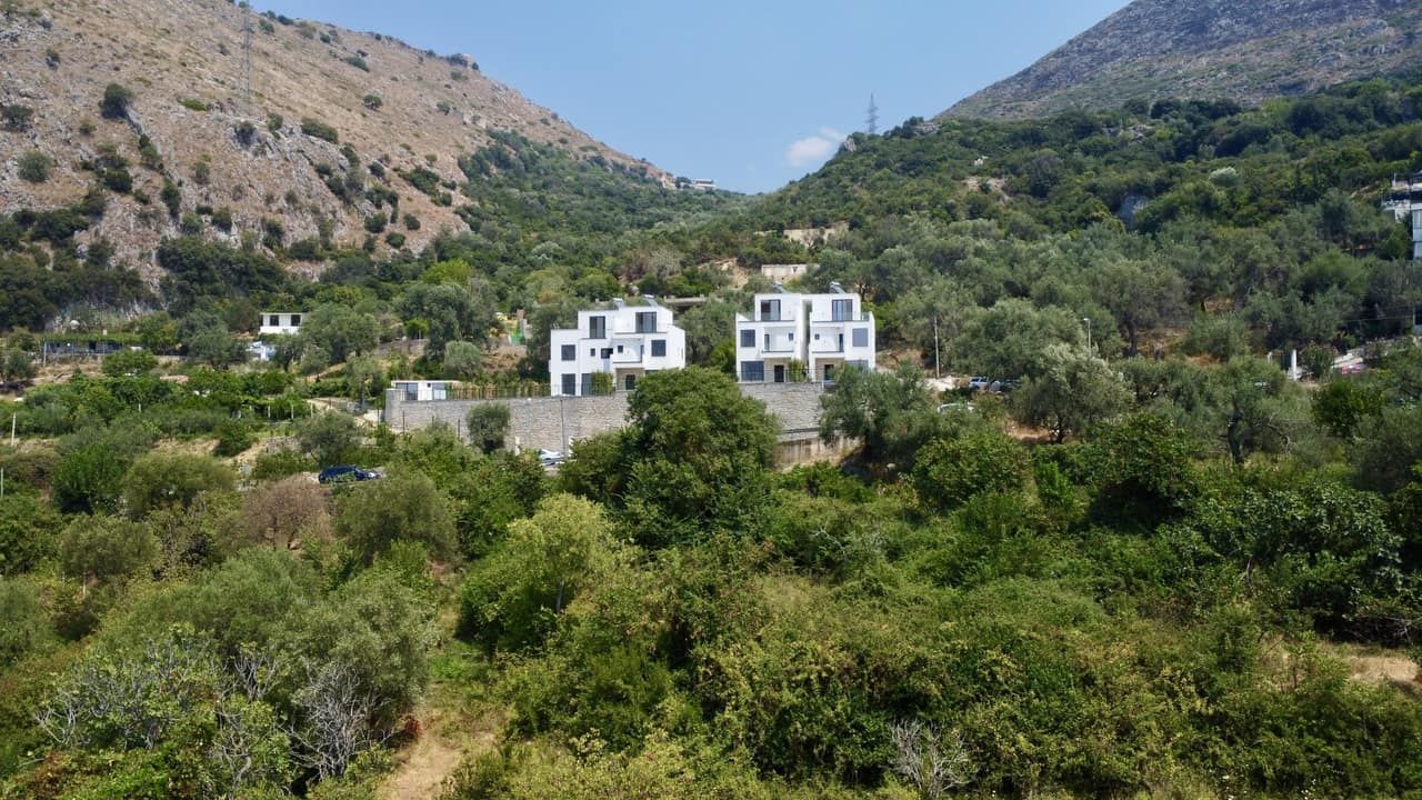 Luxurious Villas for Sale in Borsh, Saranda – €570,000 — Sarandë