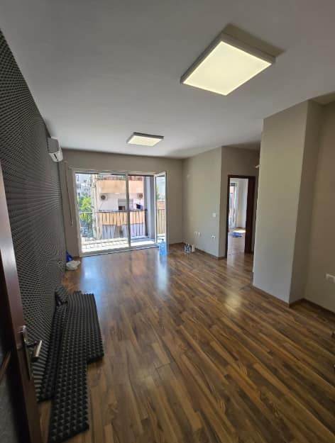 Office/Clinic Space for Rent in Tiranë – 145 m² — Tiranë