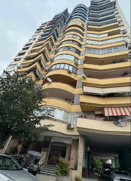 2-Bedroom Apartment for Rent in Tiranë, Behind 9 Katëshe — Tiranë