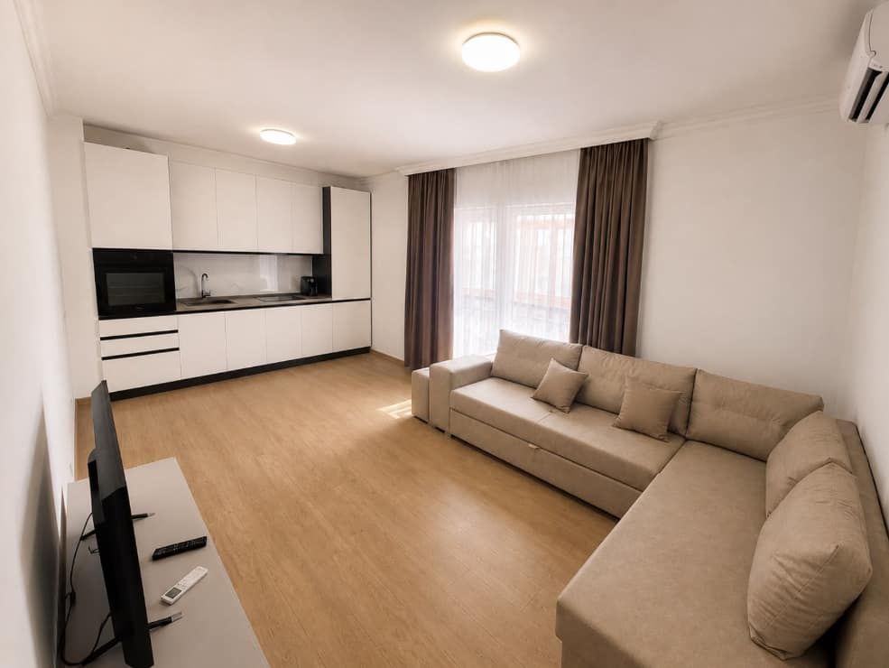 Renovated 2+1+2 Apartment for Sale on Luigj Gurakuqi Street, Tirana — Tiranë
