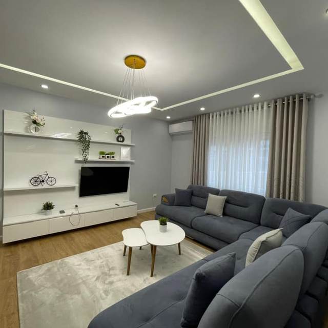 Luxury 2+1+2 Apartment for Rent in Zogu i Zi, Tirana — Tiranë