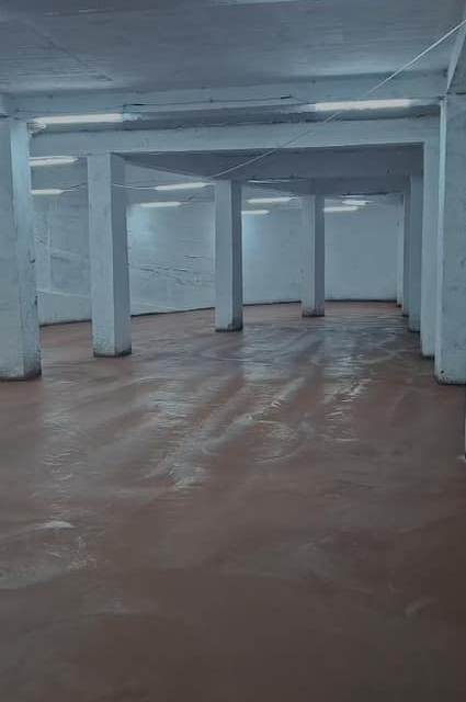 Industrial Warehouse for Rent in Mullet 1,000 m² — Tiranë