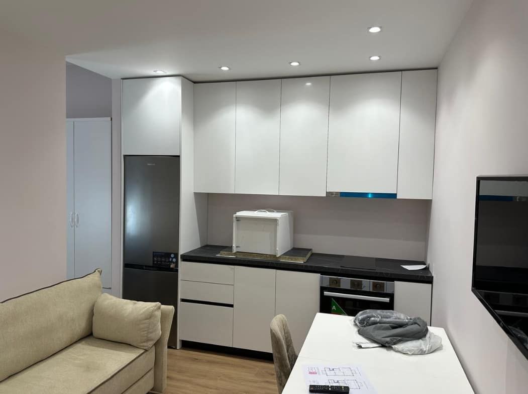 1+1 Apartment for Rent at Kaimi Residence, Ali Demi, Tirana — Tiranë