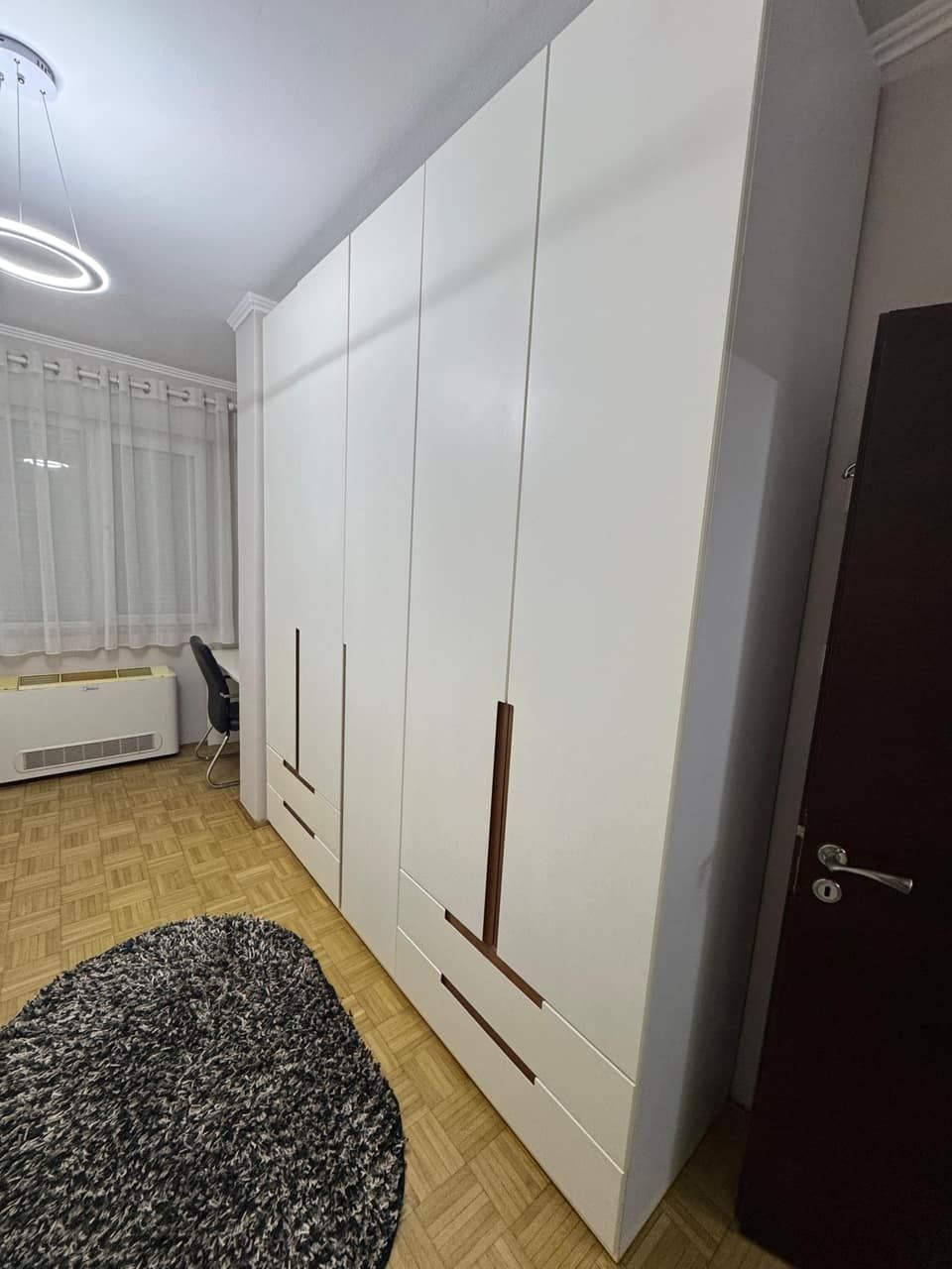 2-Bedroom Apartment for Sale near Wilson Square, Tirana — Tiranë