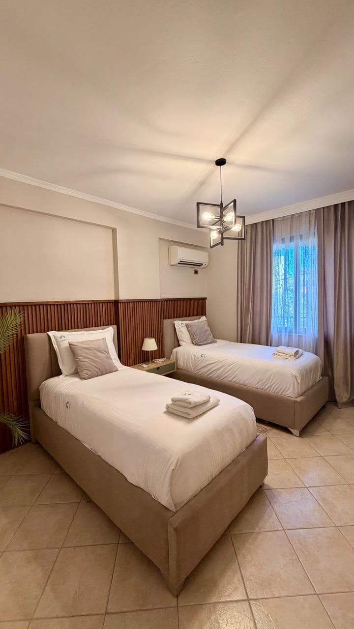 3-Bedroom Apartment for Rent near the Ballet School, Tirana — Tiranë