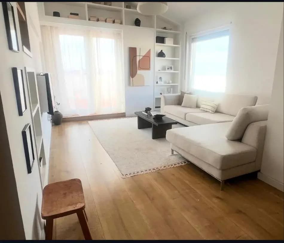 Luxury Duplex Penthouse for Rent in Kodra e Diellit, Tirana — Tiranë