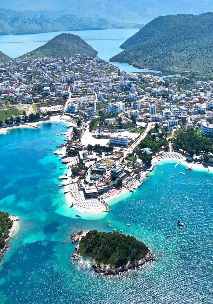 Business Property for Rent - Equipped Restaurant Space in Ksamil — Sarandë