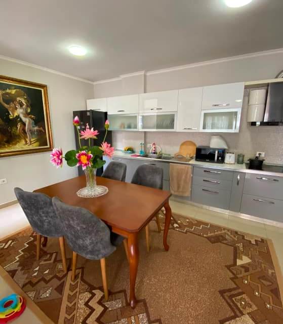 2+1+2 Apartment with Veranda for Sale in Astir, Tirana — Tiranë