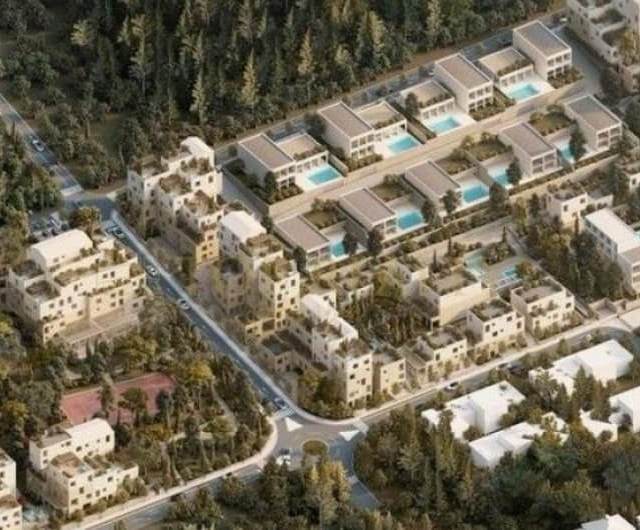 Investment Opportunity | 4 Apartments & 6 Garages for Sale | Square Village — Tiranë