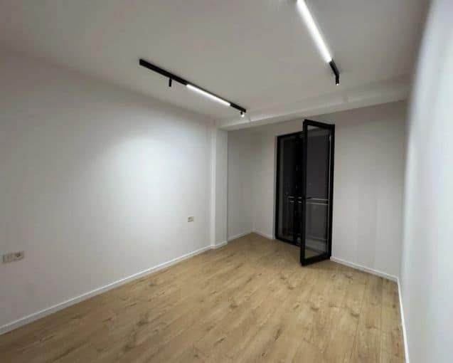 Jepet apartament 2+1+Post Parkimi tek Golden Tower Residence — Tiranë