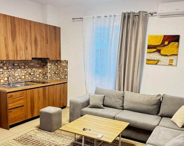 Jepet me qira apartament 1+1, mbrapa Spitalit Amerikan 2 — Tiranë