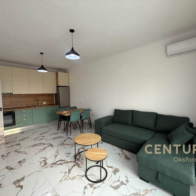 Japim me qira apartament 2+1+2, tek Rruga “5 Maji”! — Tiranë